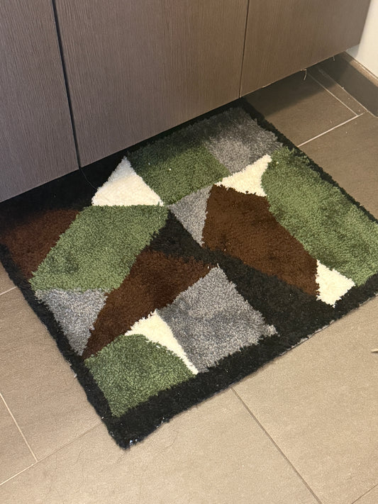 Handcrafted Tufted Rug